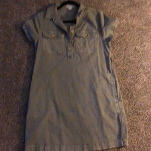 Vineyard Vines size 12, gray cotton dress.
